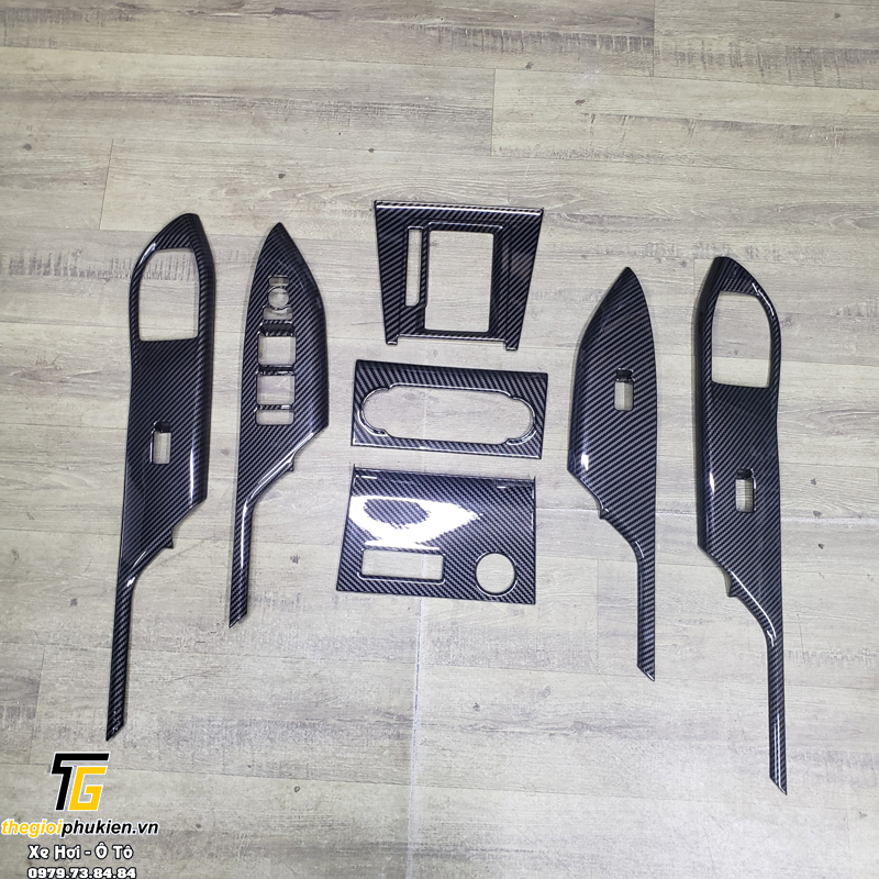 Bộ ốp trang trí nội thất Toyota Veloz vân Carbon cao cấp
