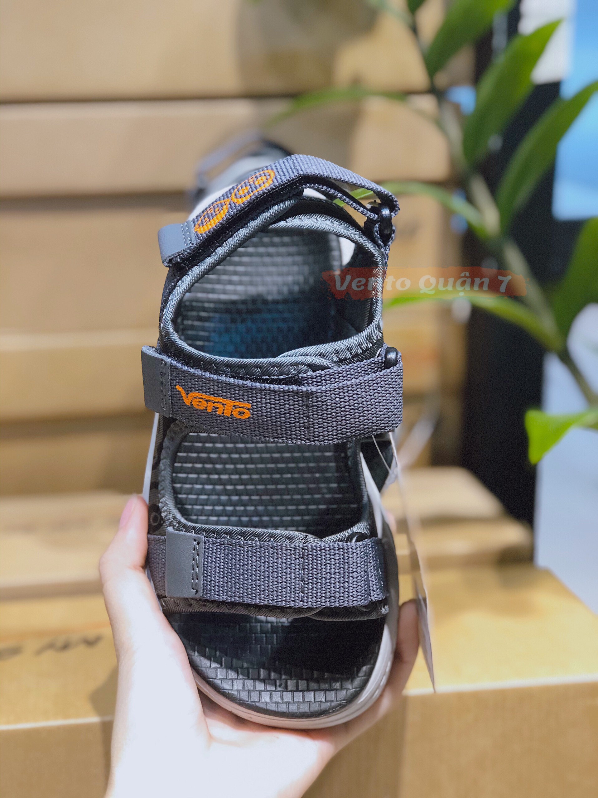 Giày Sandal Vento Quai Ngang Cho Bé dạo phố đi chơi đi học du lịch NB148