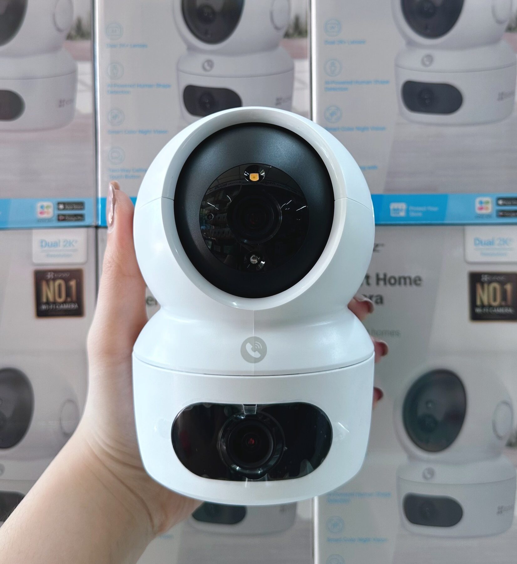 Hình ảnh Camera wifi ống kính kép Ezviz H7C 4MP 2K+ đàm thoại 2 chiều, còi báo động, xoay 360 độ- Hàng chính hãng