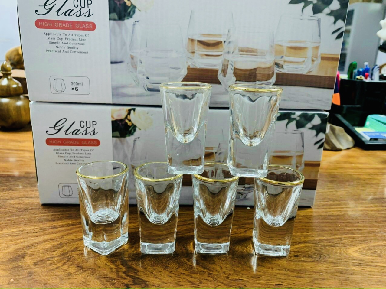 Bộ 6 ly rượu shot thủy tinh pha lê viền vàng cao cấp 34ml, ly uống rượu đế dày white glass