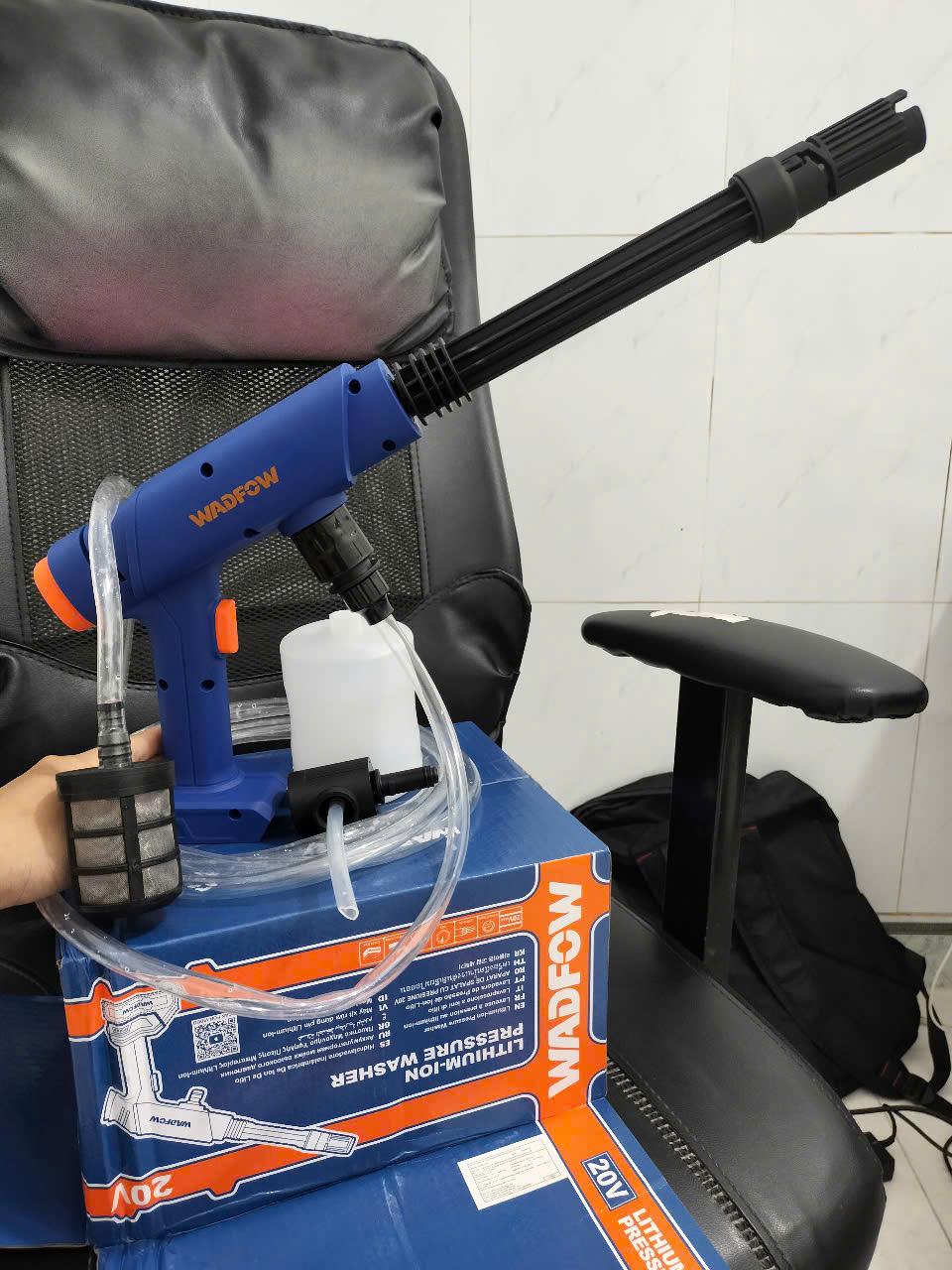 MÁY XỊT RỬA DÙNG PIN 20V (KHÔNG KÈM PIN SẠC) WADFOW WQX1528 - HÀNG CHÍNH HÃNG