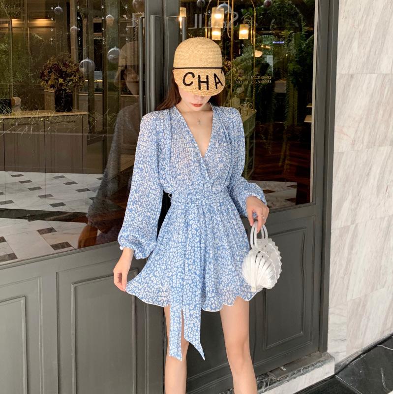 Đầm ôm Tay Dài Cổ Chữ V Thời Trang Quyến Rũ