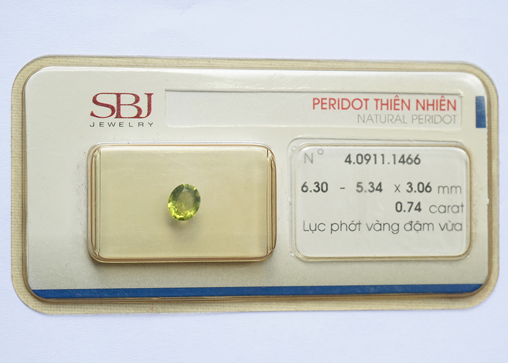 Mặt Đá Quý Peridot Ngọc Olivin Tự Nhiên Kiểm Định Mài Giác Oval