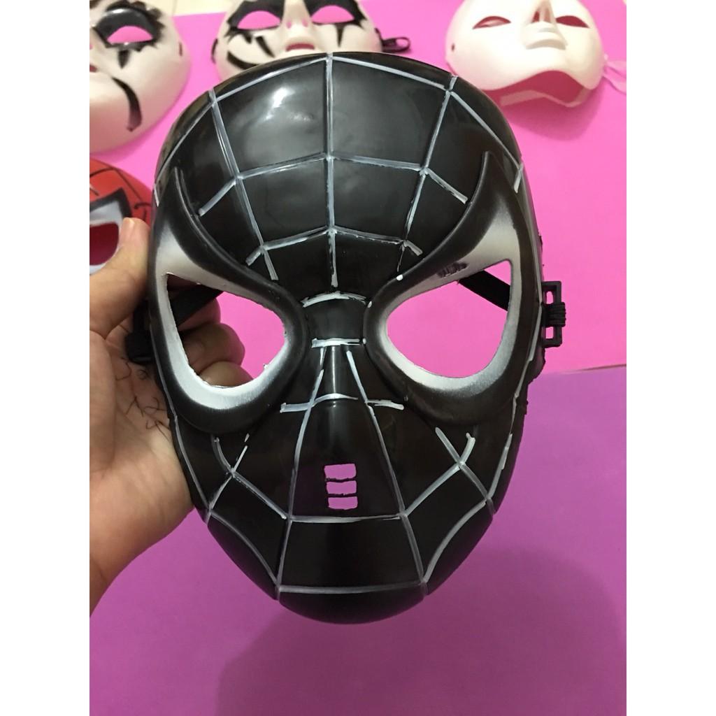 MẶT NẠ NGƯỜI NHỆN