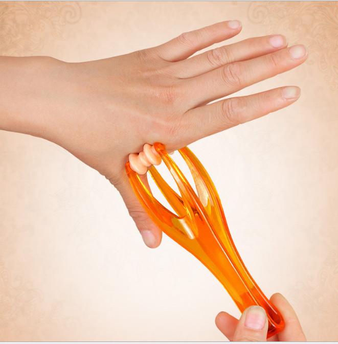 Dụng cụ lăn mát xa ngón tay tiện dụng cho mọi gia đình-GD402-Massage-tay