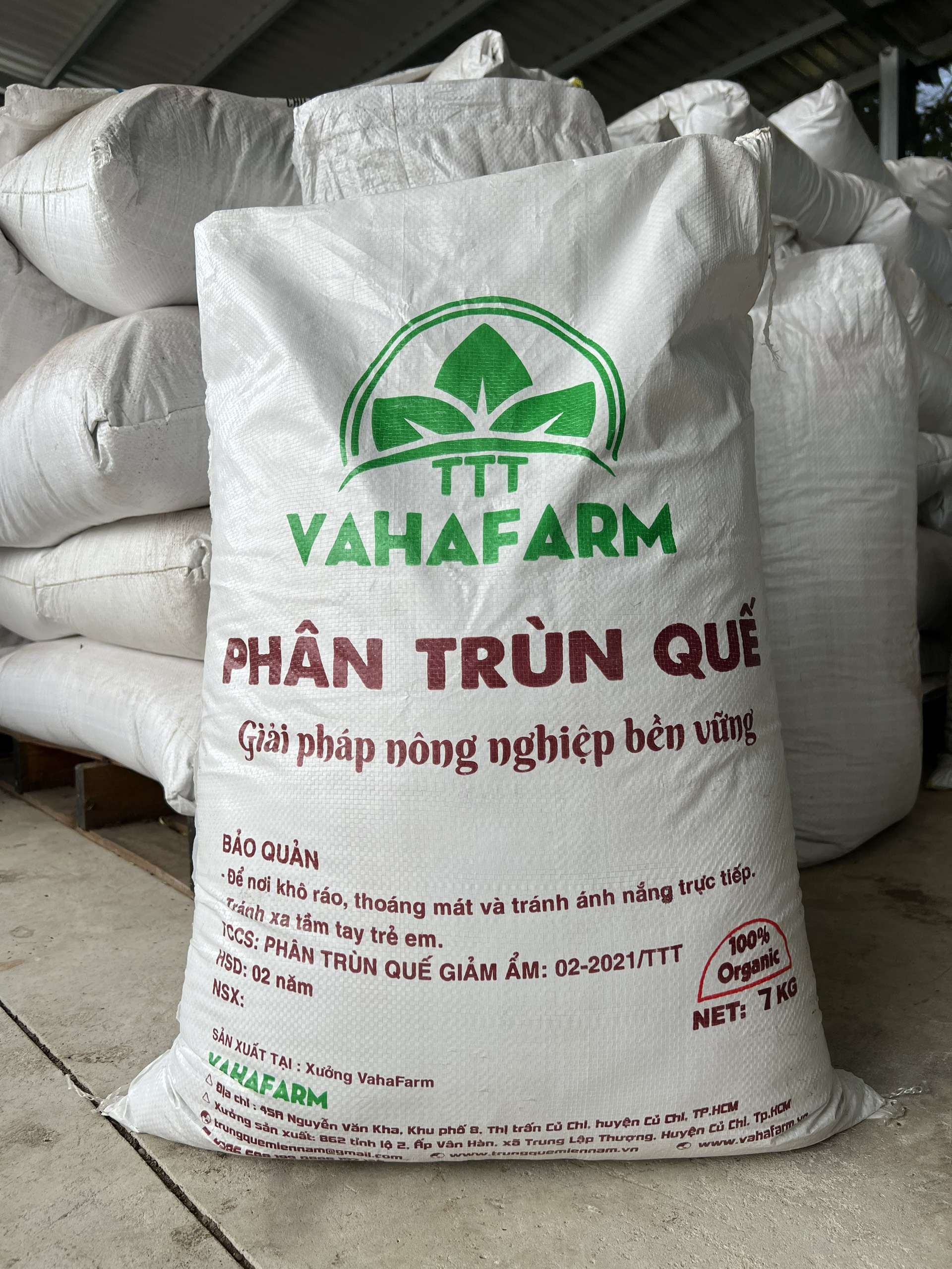 PHÂN TRÙN GIẢM ẨM BAO 7KG