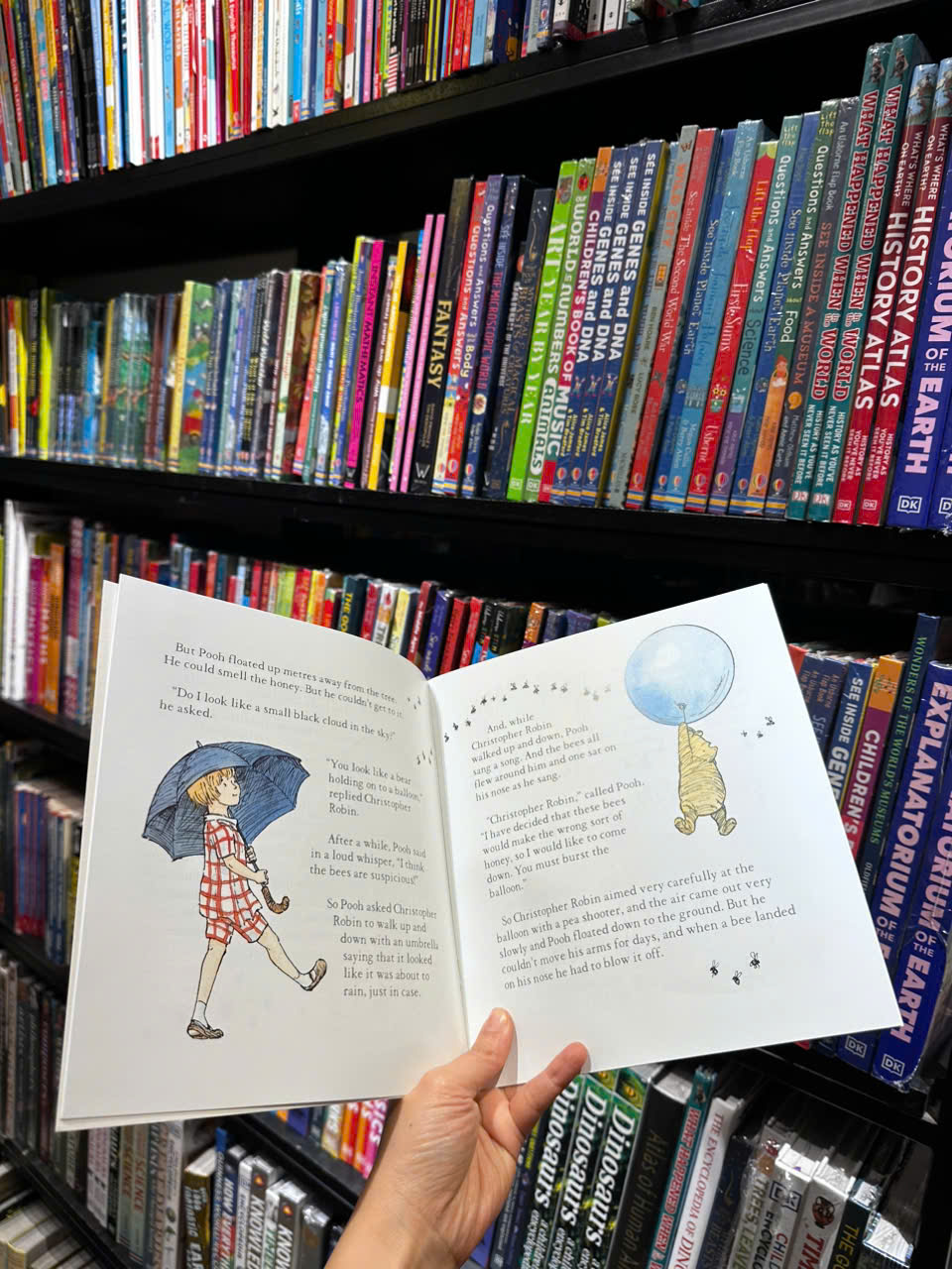 Sách - All About Pooh by A.A.Milne - Sách ngoại văn, sách thiếu nhi tiếng Anh, bìa mềm, nhập khẩu UK