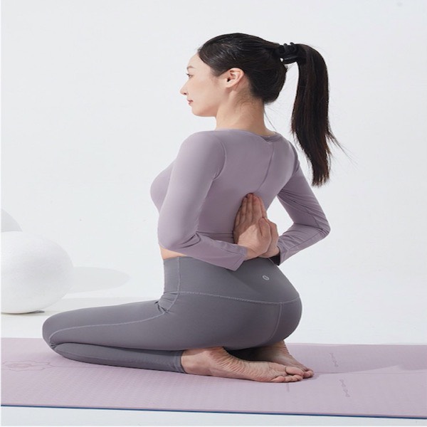 Áo Dài tay tập YOGA, GYM Cao Cấp dáng croptop trẻ trung, Áo có kèm sẵn mút ngực_ A126