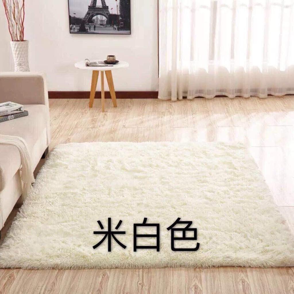 Thảm lông trải sàn--