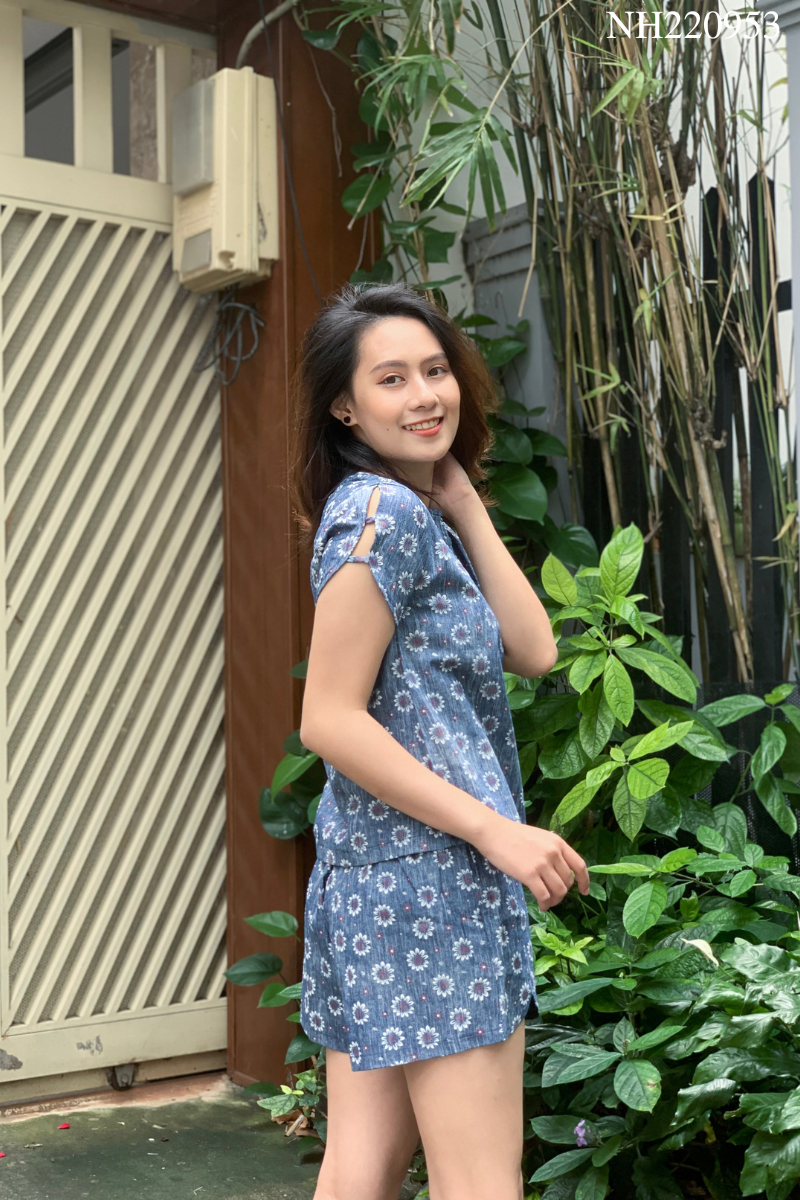 Đồ bộ đùi có tay đan dây cúc họa mi