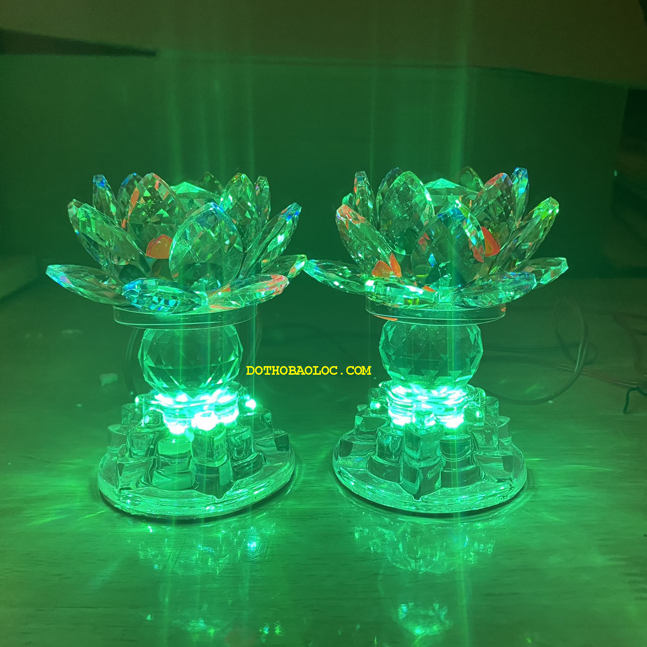 Đèn pha lê hoa sen 1 cục bông cao cấp nhập khẩu từ Đài Loan cao 12.5cm