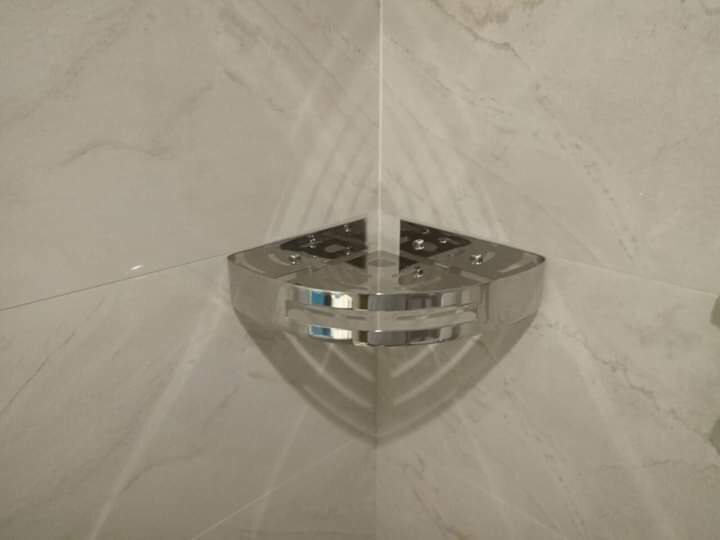 Kệ góc nhà tắm inox SUS 304 đựng dầu gội, sữa tắm,...