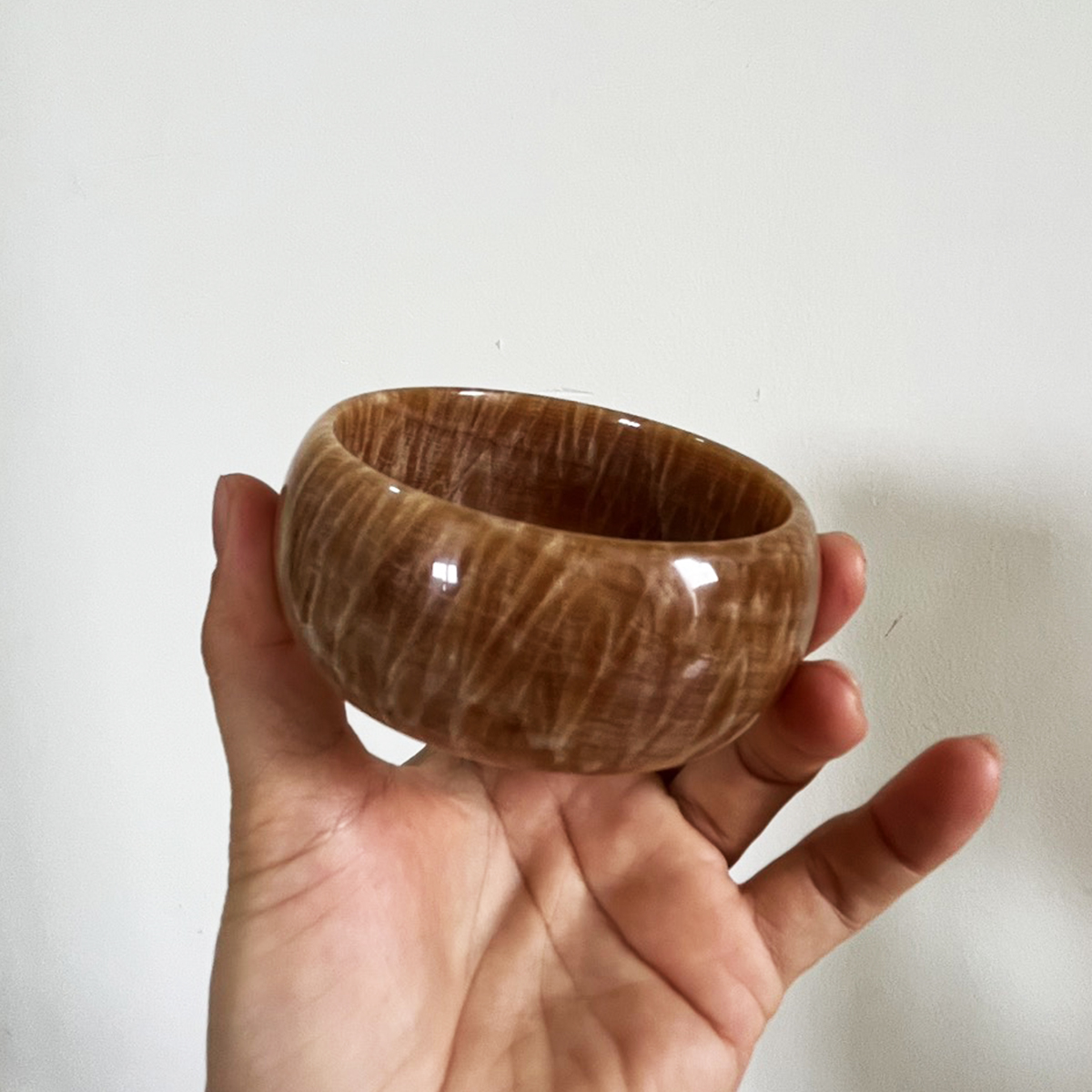 Vòng tay cẩm thạch màu vàng ngọc thật cho mệnh Kim và Thổ cao 2.7-3cm vongtaymenhkim