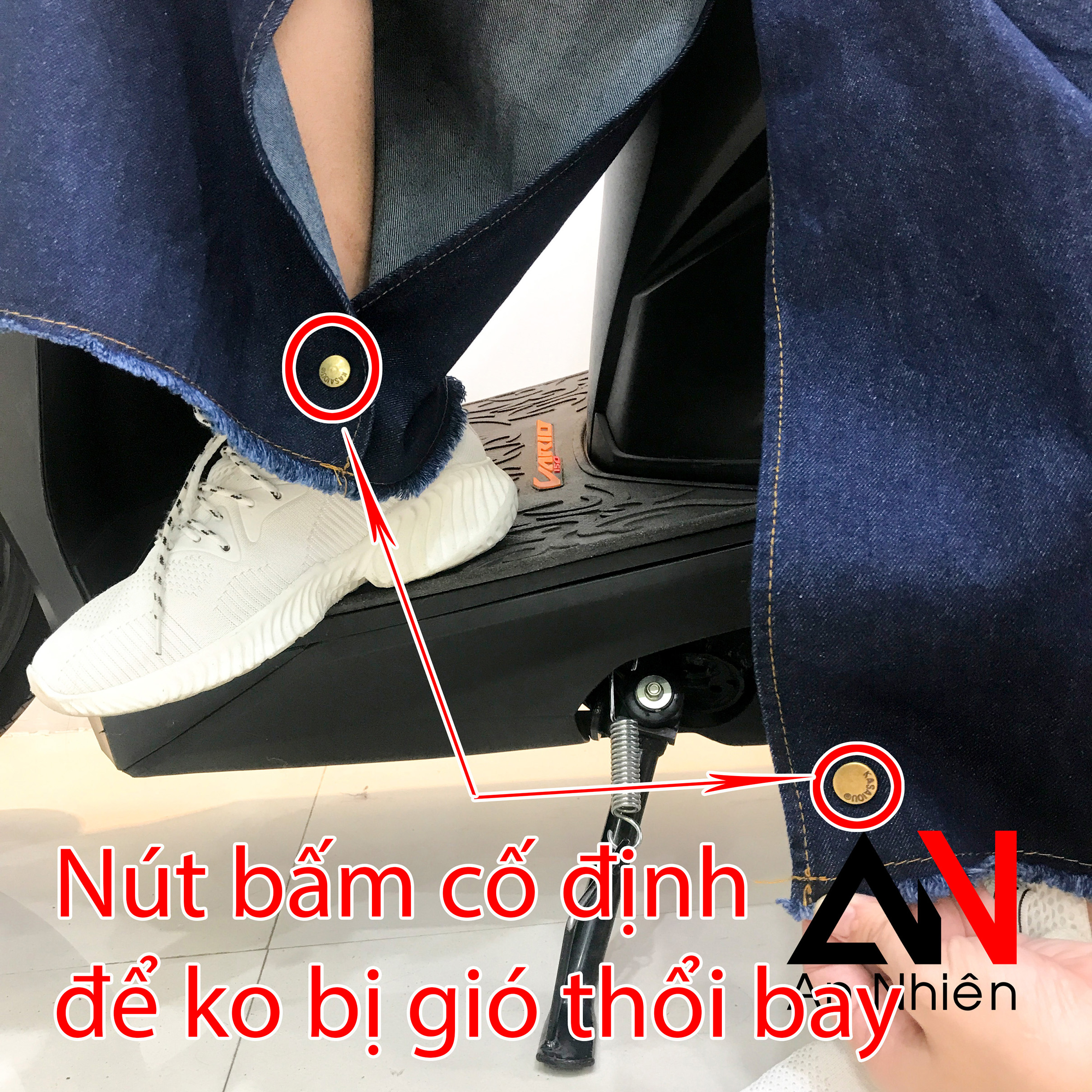 Váy chống nắng xẻ tà chất jean trơn cao cấp mềm mại dày dặn xòe rộng dài cố định bằng miếng dán kết hợp với nút bấm