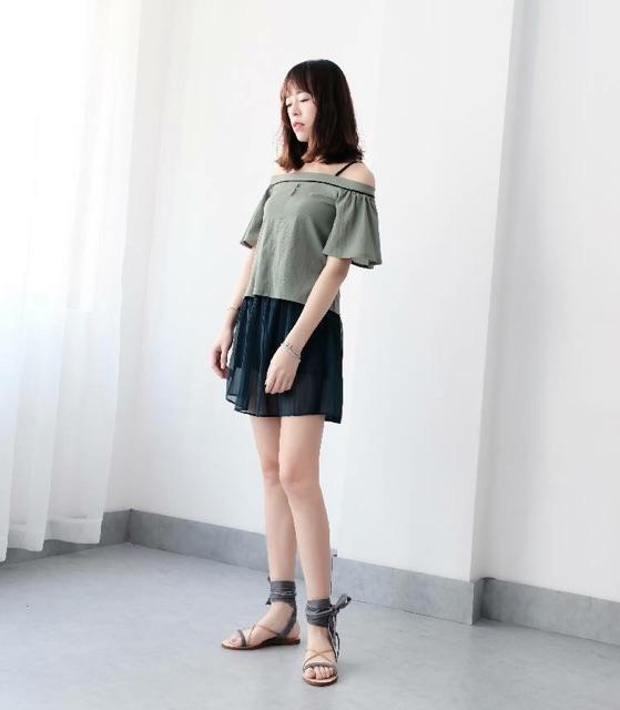 ÁO TRỄ VAI NỮ TÍNH