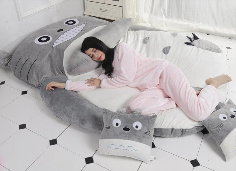 Đệm lười Totoro 1m4x2m cao cấp A làm bằng hạt xốp êm ái