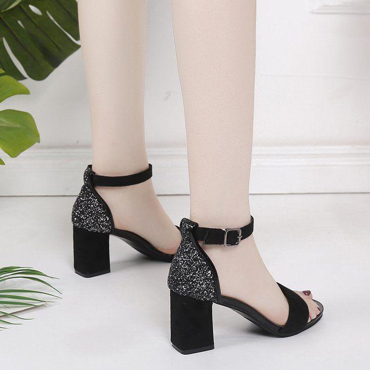 Sandals girls summer 2020 new style thick heels black students with open toes buckle Roman high heels