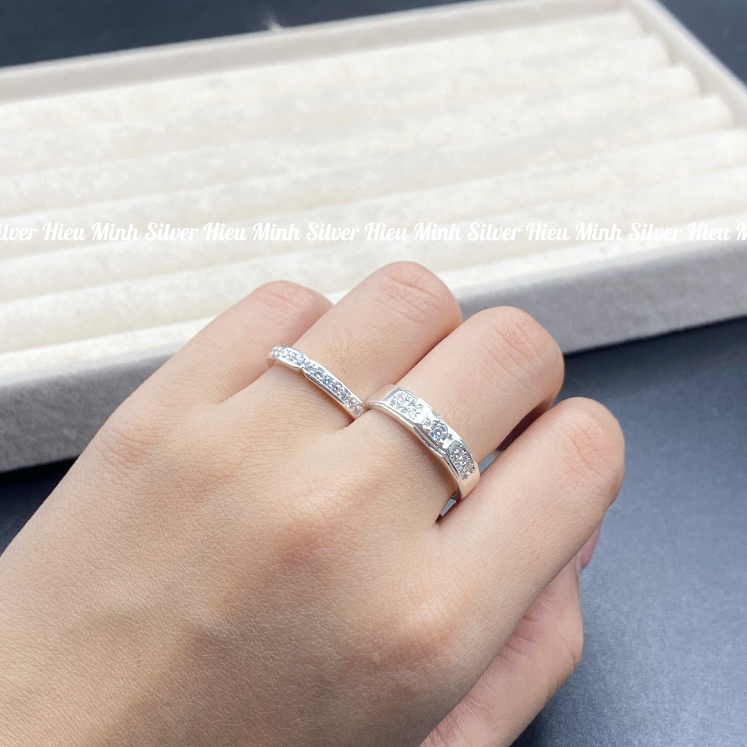 Nhẫn Đôi Bạc Tình Yêu Đơn Giản Đính Đá Chính Hãng Bạc Hiểu Minh NC664