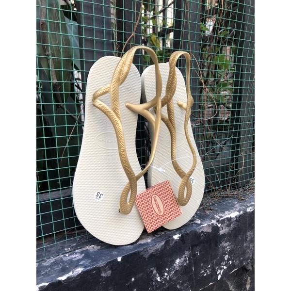 Sandal đi biển cực hot