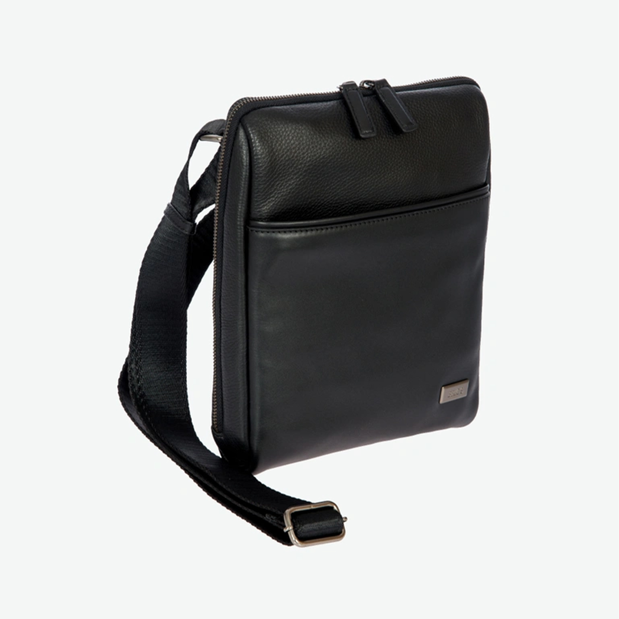 Túi Đeo Chéo Nam Bric’s Torino Shoulder Bag - Đen BR107709.001 túi da nam, túi đựng ipad hàng hiệu cao cấp