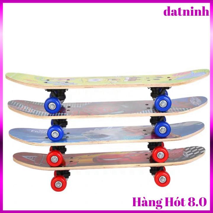 Ván trượt hoạt hình skateboard đáng yêu cho bé