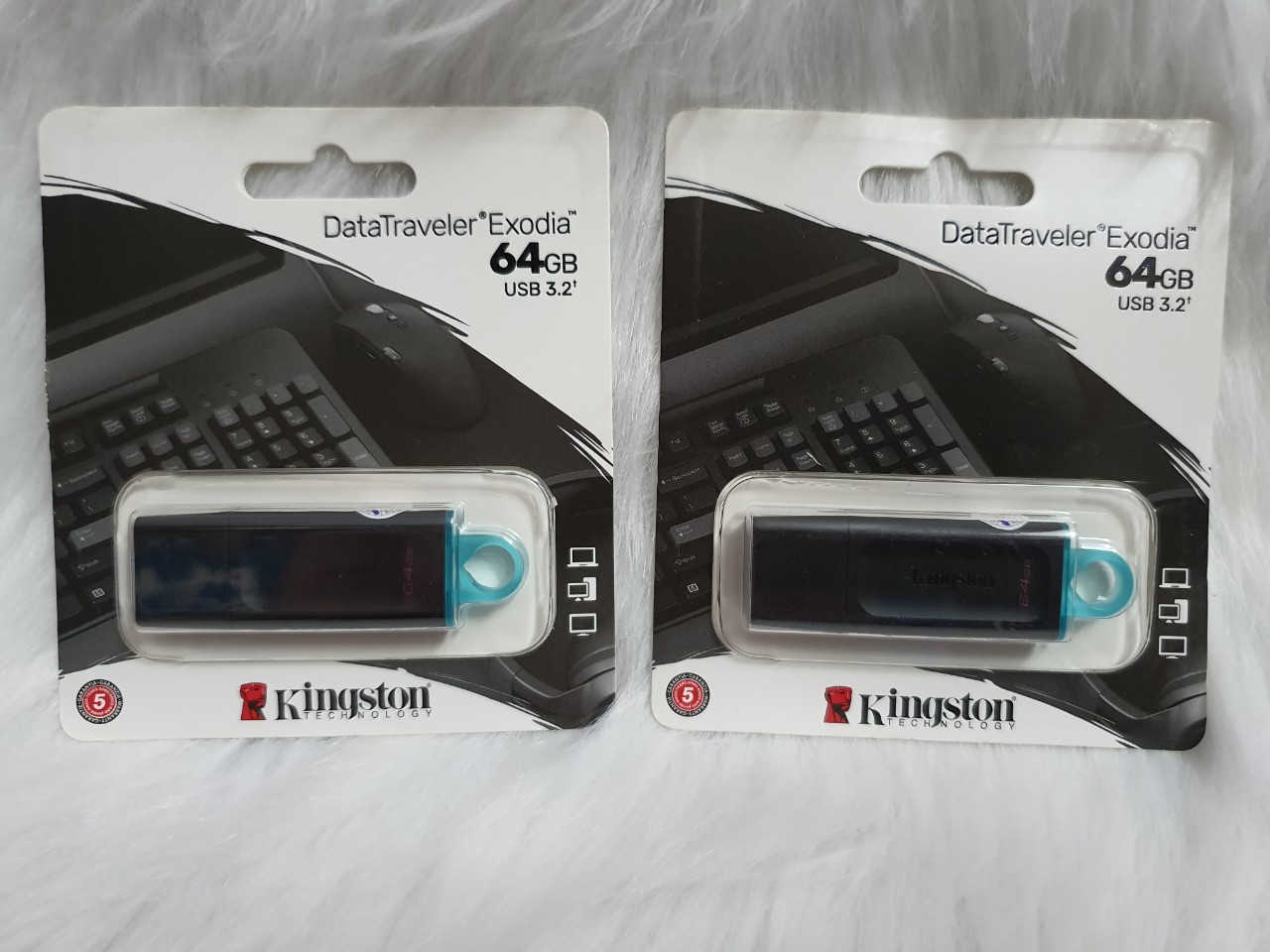 USB 64GB Kingston chuẩn USB 3.2 - USB dung lượng 64GB tốc độ cao 3.2 - Hàng chính hãng