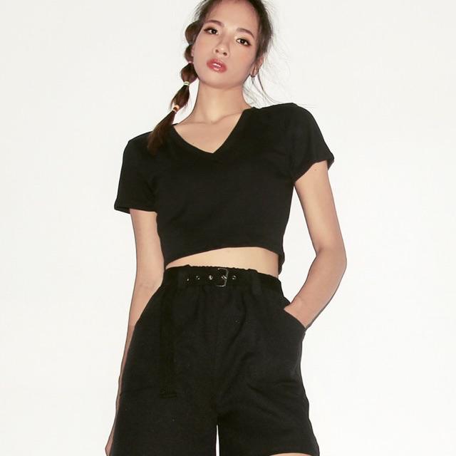 Áo croptop thun gân cổ tim ôm Dalla