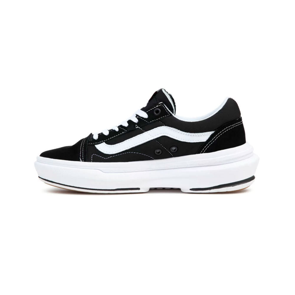 Giày Vans Old Skool Overt Cc VN0A7Q5EBA2