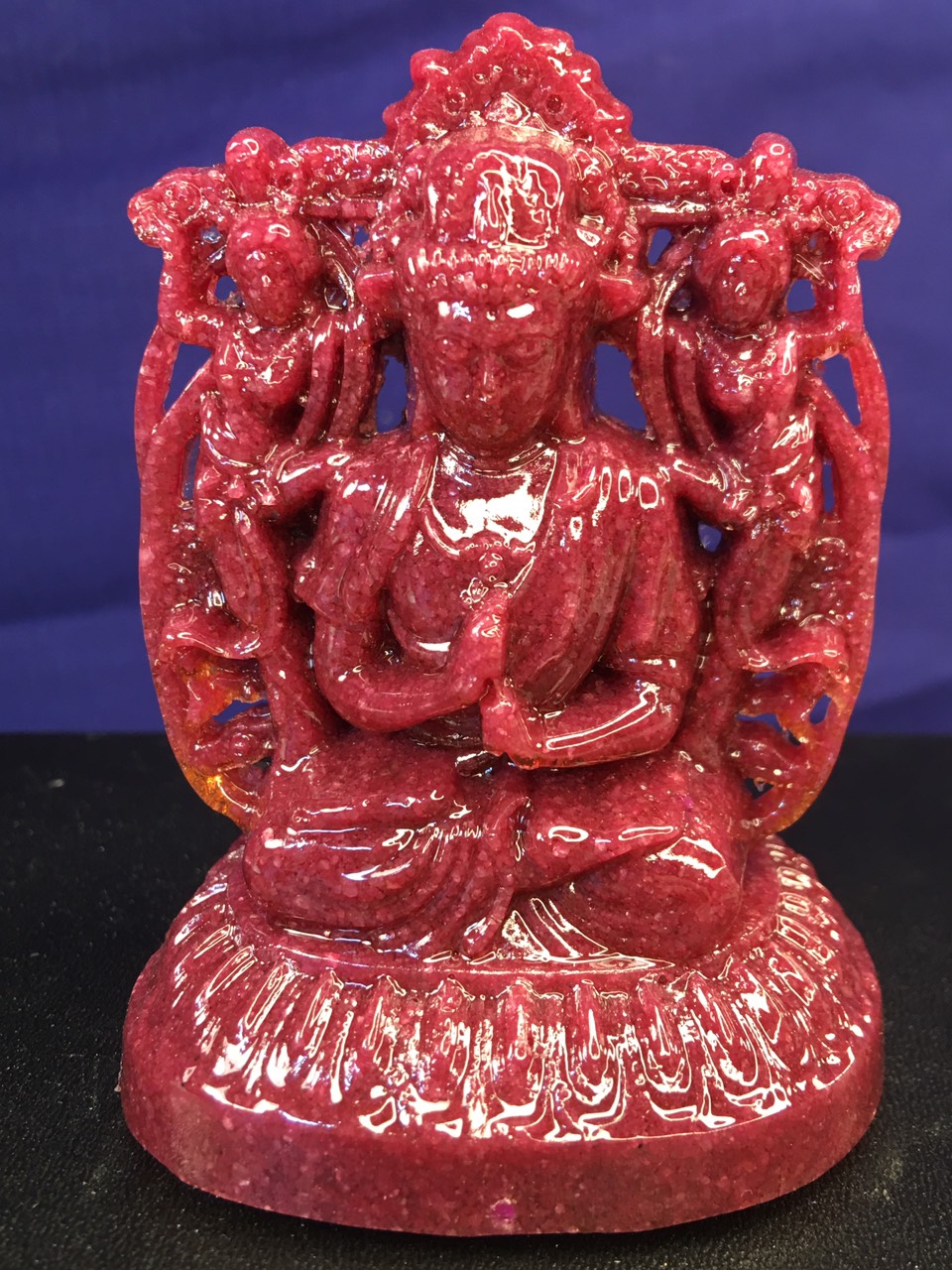 Tượng Phật Bản Mệnh Thiên Thủ Thiên Nhãn - Đá Ruby Lục Yên
