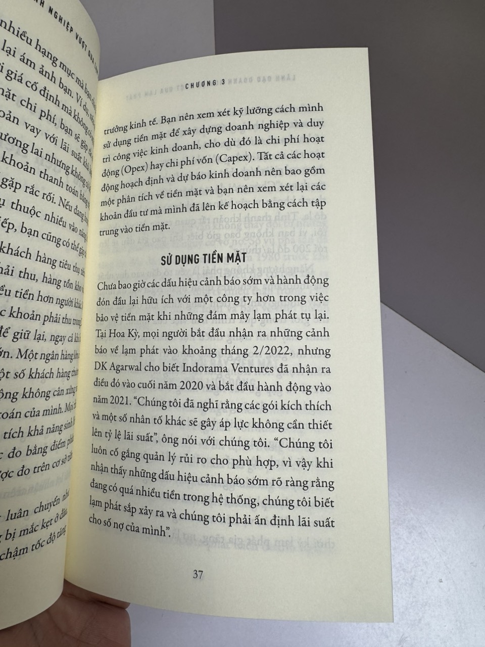 LÃNH ĐẠO DOANH NGHIỆP VƯỢT QUA LẠM PHÁT - Ram Charan &amp; Geri Willihan - Mai Chí Trung dịch - Nhà xuất bản Trẻ.