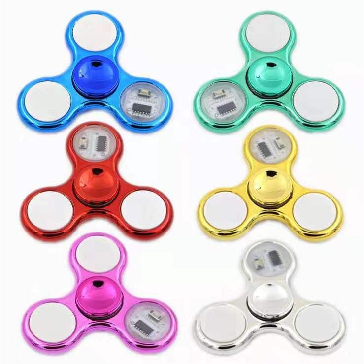 Con quay spinner phát sáng đèn LED 18 kiểu con quay spinner đèn Led độc đáo giá rẻ