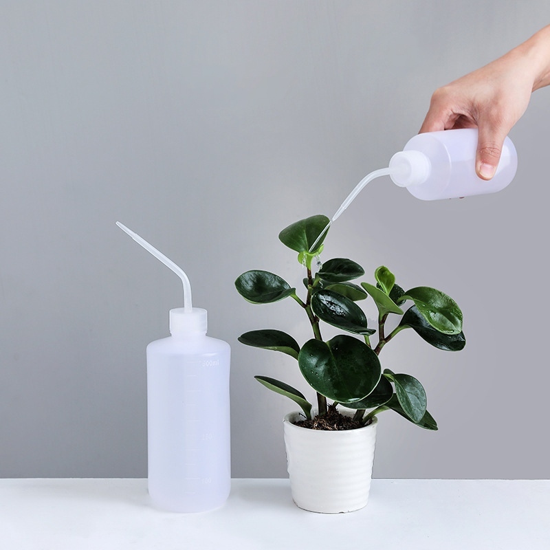 BÌNH ĐỰNG NƯỚC TƯỚI CÂY BÔN SAI TRONG NHÀ NGOÀI VƯỜN ĐA NĂNG
