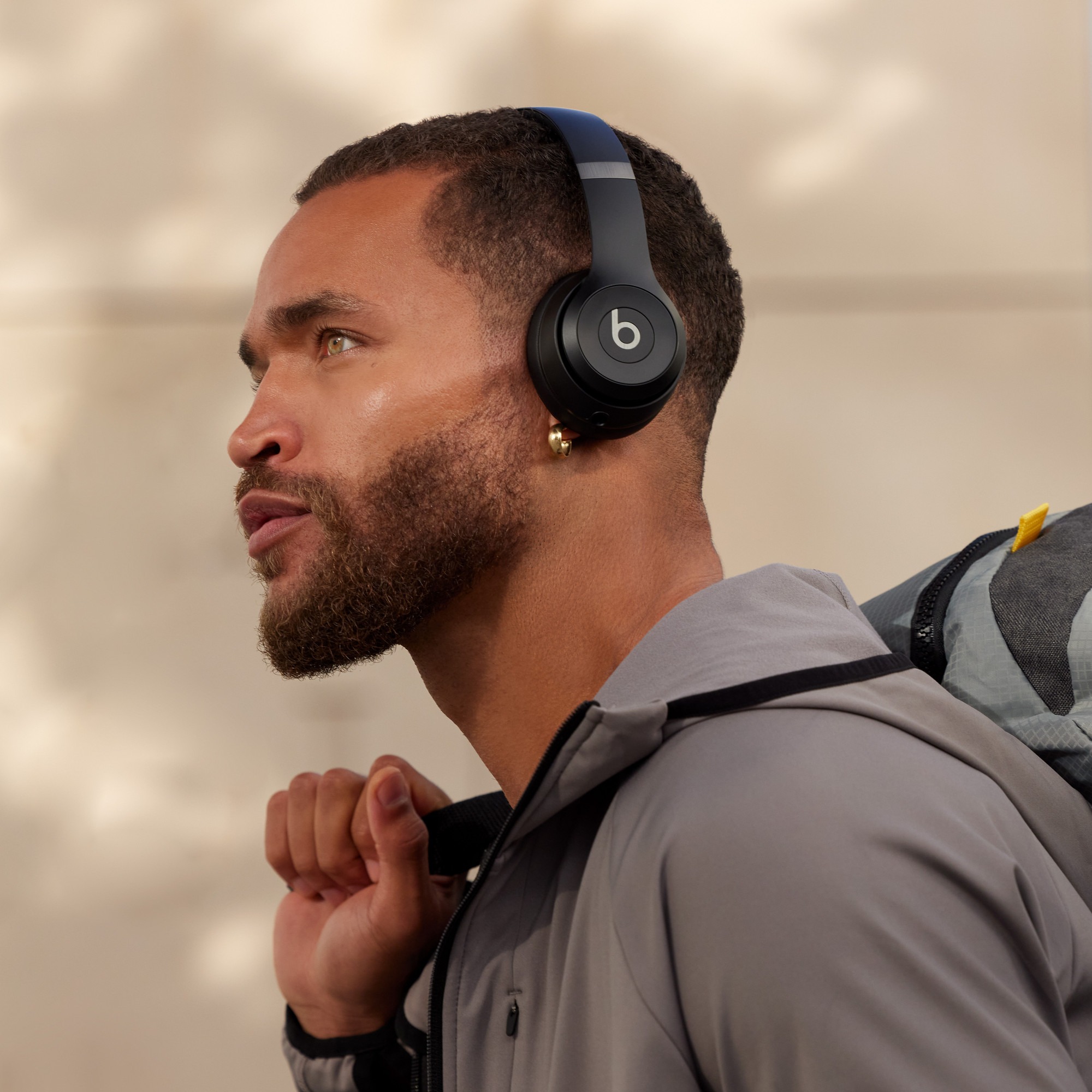 Tai Nghe Bluetooth Beats Solo 4 Hàng Chính Hãng | Pin 50 Giờ, Lossless Audio, Spatial Audio