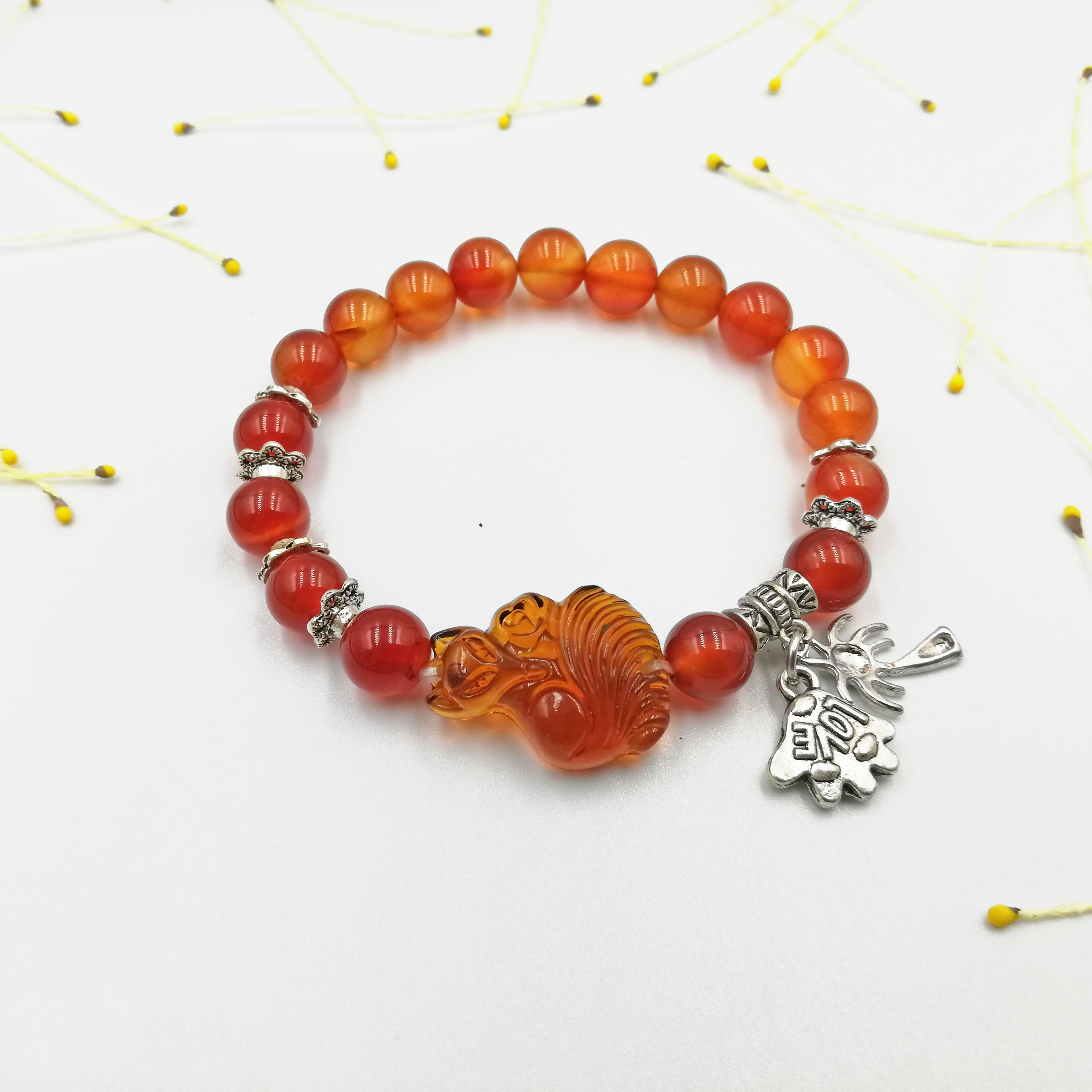 Vòng Tay Hồ Ly Topaz Đỏ Phối Mã Não Đỏ Mix Charm