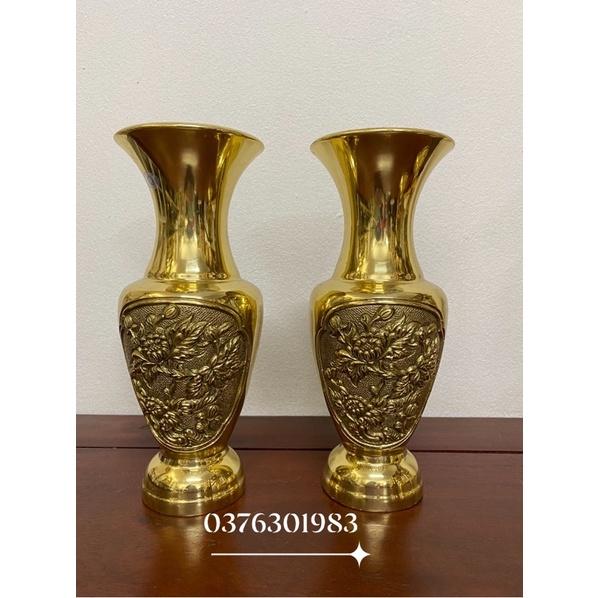 Lọ hoa , lục bình bằng đồng thau cao cấp kích thước cao 30cm