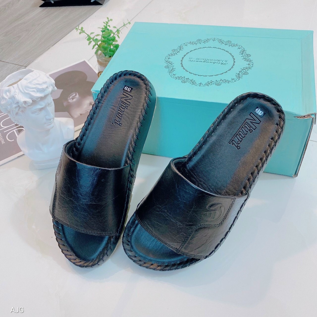 Dép nam quai ngang da bò