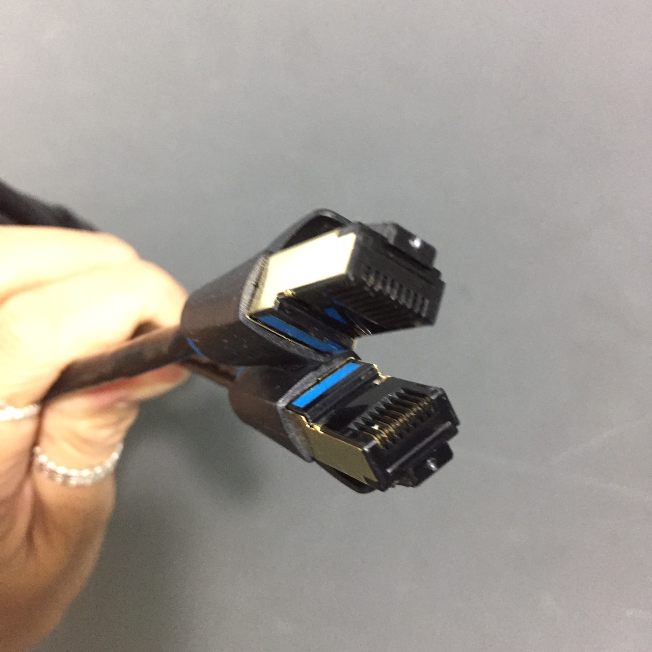 Cáp mạng RJ45 CAT8 SFTP Vention IKG dây dù IKA dây nhựa  - Hàng chính hãng