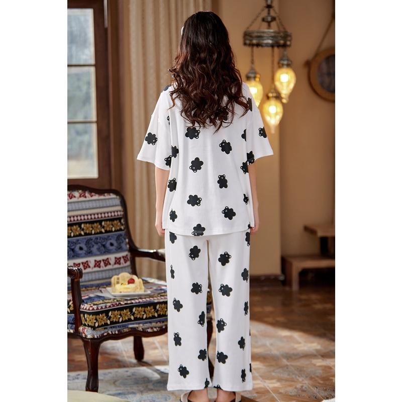 Đồ bộ pijama cộc tay cotton 100% thoáng mát, tông trắng/đen cá tính