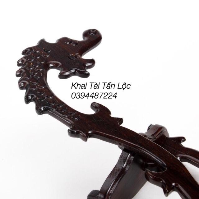 Giá gỗ khắc hình rồng treo vòng , trang sức phong thủy