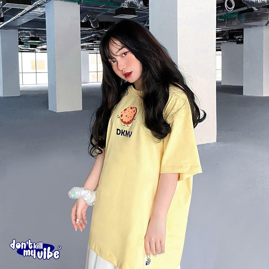 Áo thun nữ form rộng màu vàng | DKMV Yellow Friends Not Food Tee