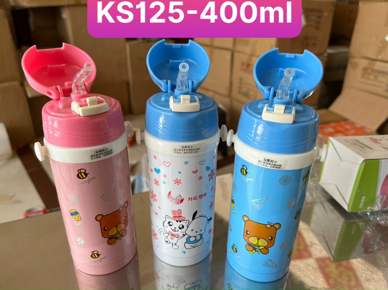 Bình giữ nhiệt học sinh kèm ống hút dây đeo 400ml giao màu ngẫu nhiên
