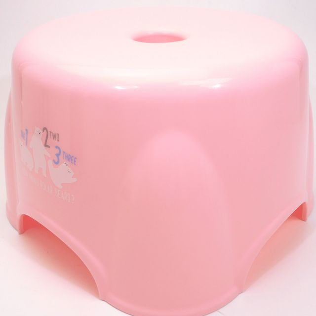 Ghế nhựa cho bé Kuma - Hàng Nội Địa Nhật Bản