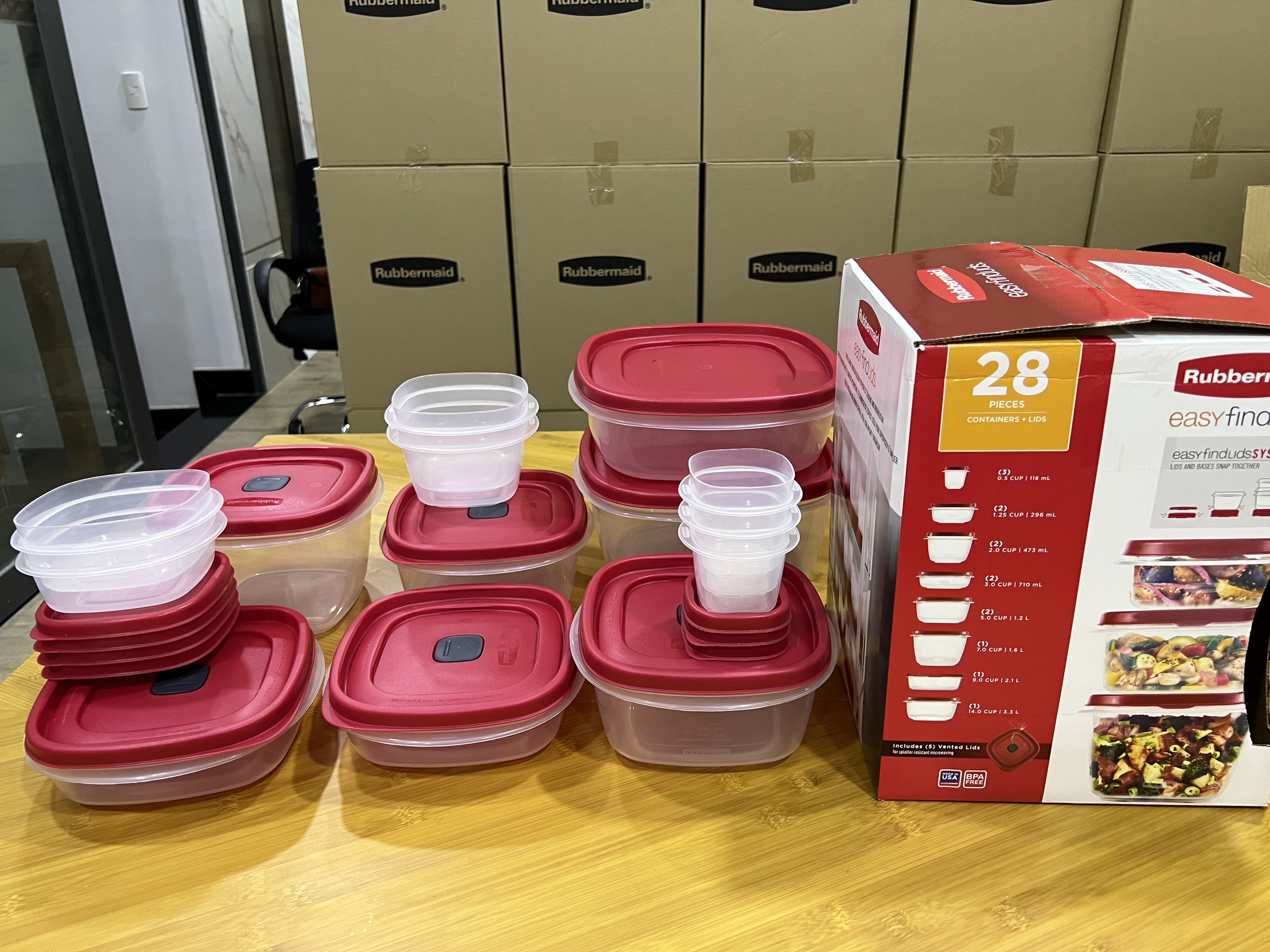 Bộ hộp nhựa đựng thực phẩm nắp đỏ có vent Rubbermaid USA