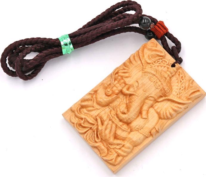 Vòng cổ mặt gỗ hoàng đàn khắc thần Ganesha MG97