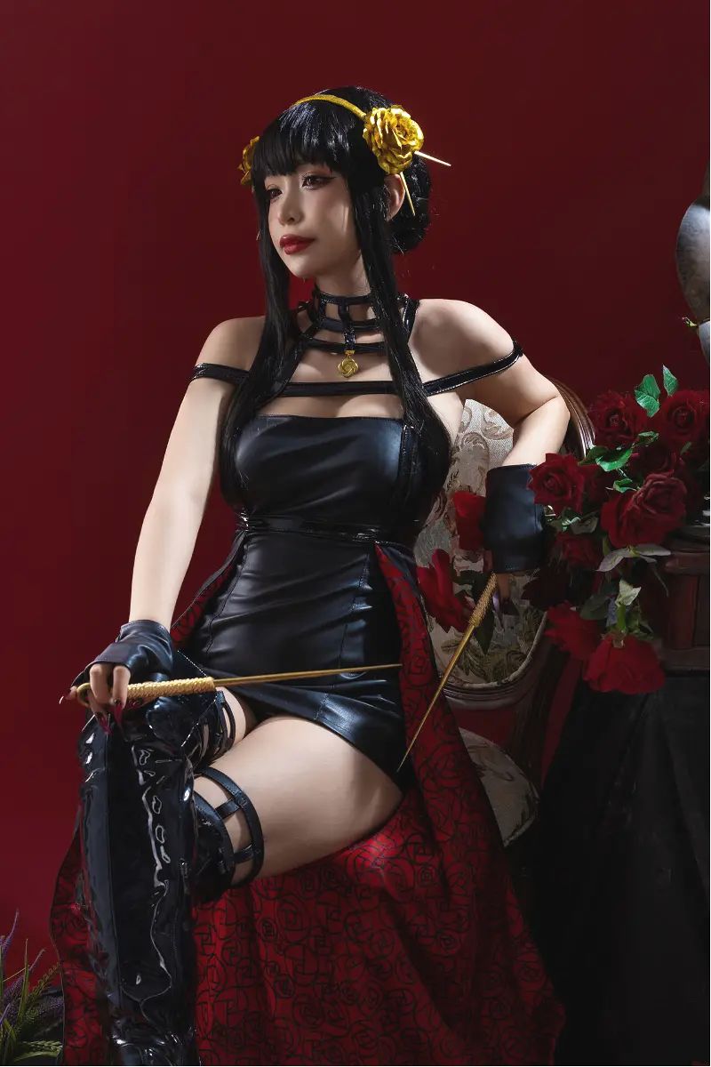 hình cosplay chapter 216 9