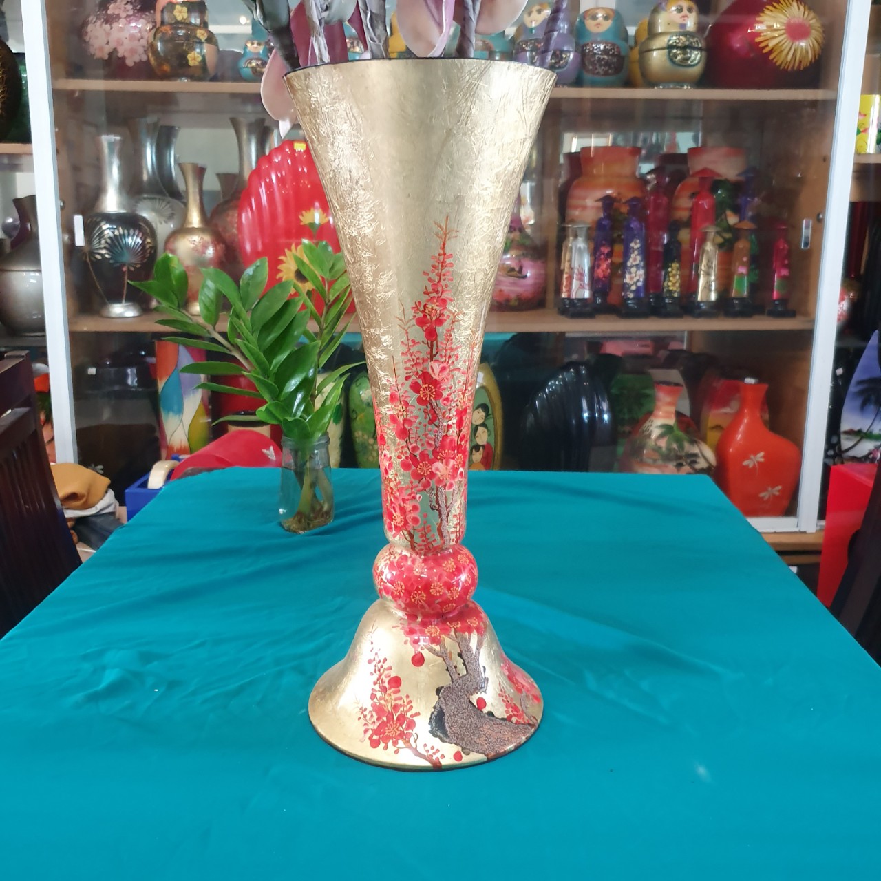 Bình Hoa Sơn Mài nền vàng hoa đào đỏ size 50x20 cm cắm hoa, trang trí kệ, bàn làm việc, quà tặng ý nghĩa
