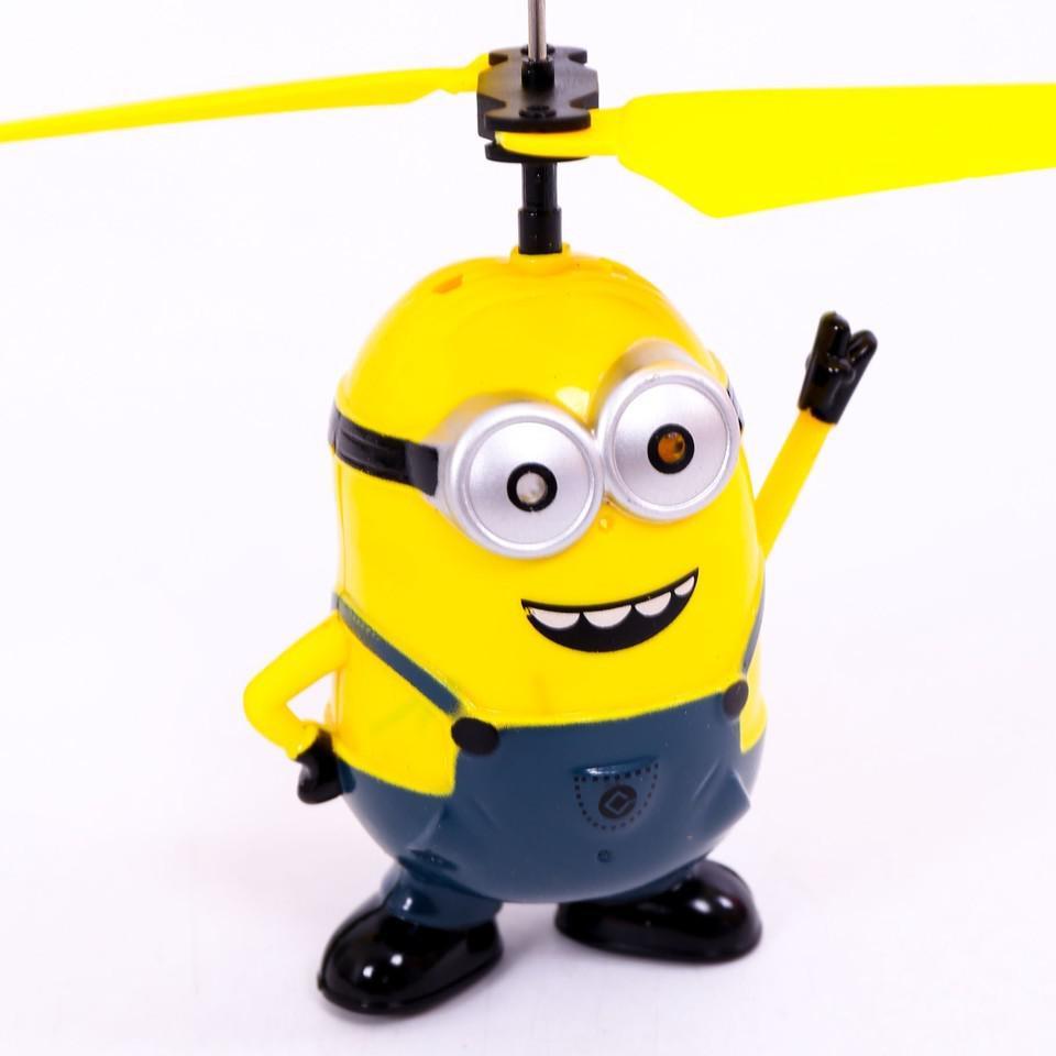 Máy Bay Cảm Ứng Minion cho bé ( hàng sẵn )