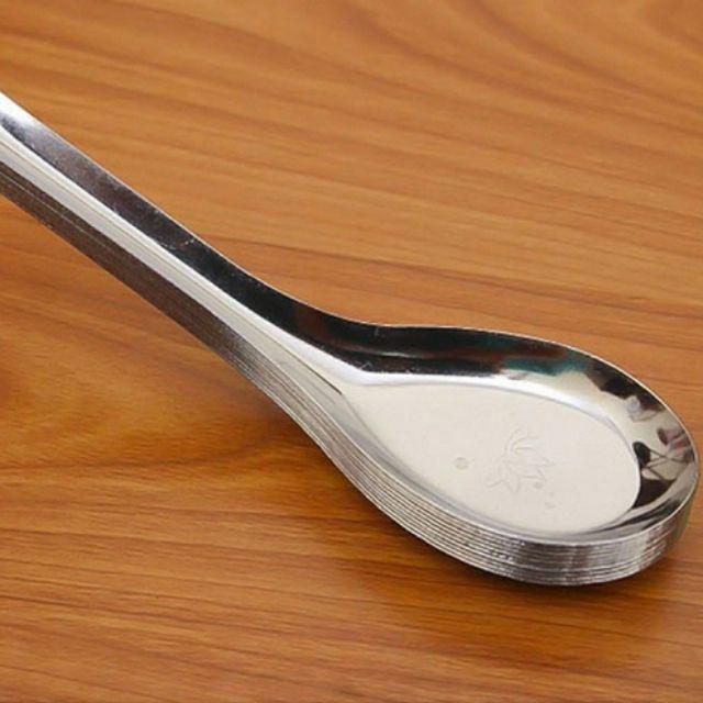 Set 5 thìa inox cao cấp bông sen bền đẹp