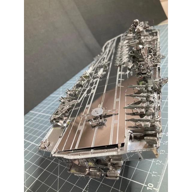 Mô Hình Lắp Ráp 3d Tàu sân bay USS Gerald R. Ford - CVN 78