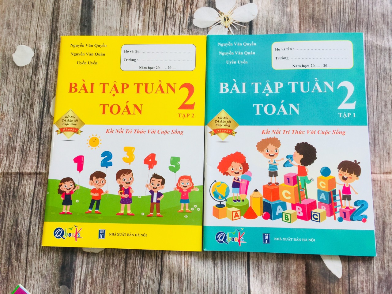 Sách tham khảo 2: Bài tập tuần Toán Lớp 2 (2 tập - Kết nối tri thức)